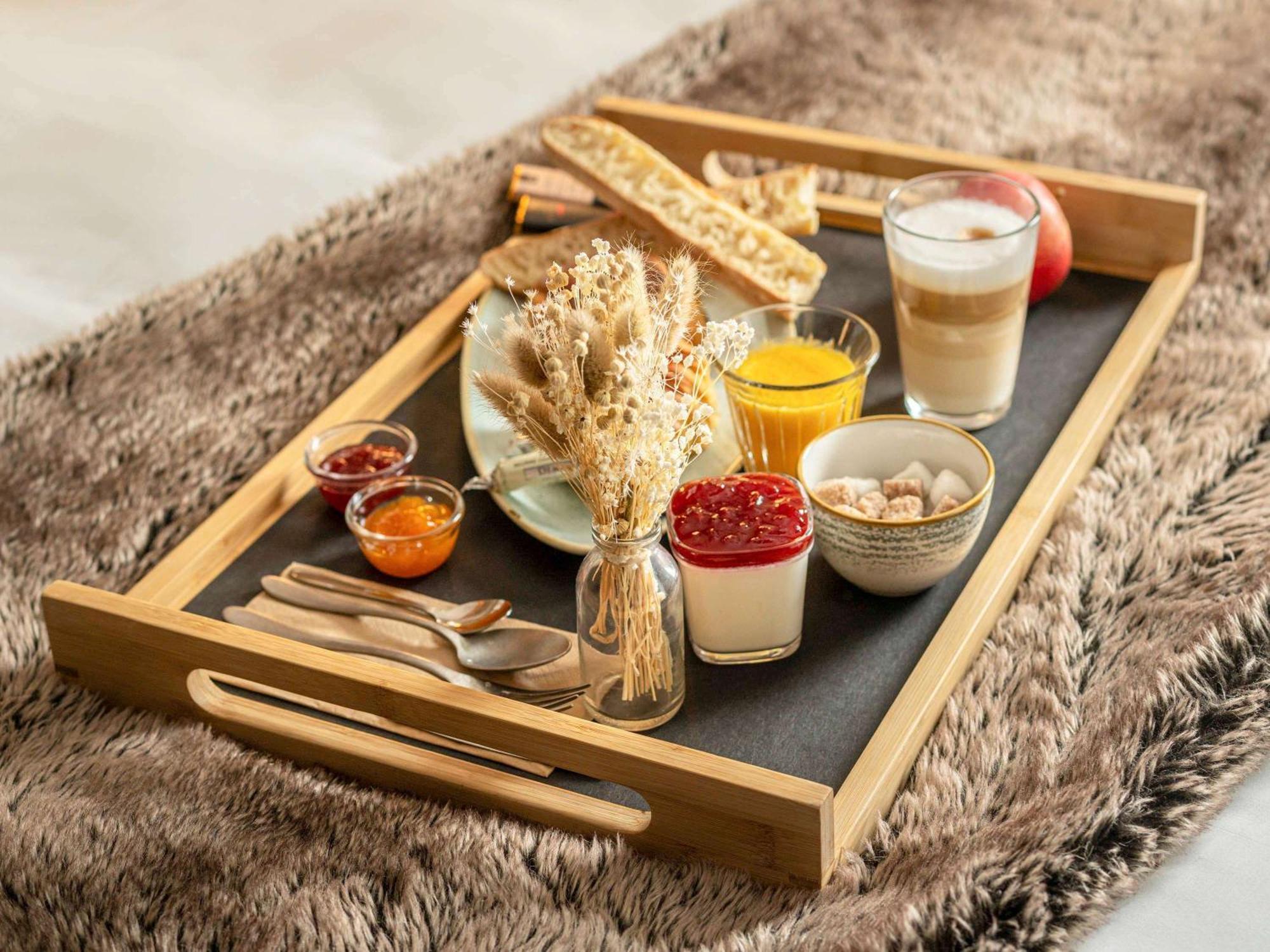 Mercure Valence Βαλένς Εξωτερικό φωτογραφία